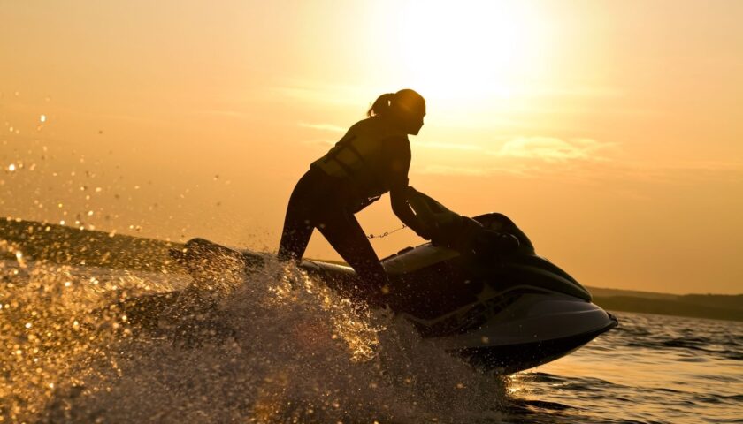 Jet ski